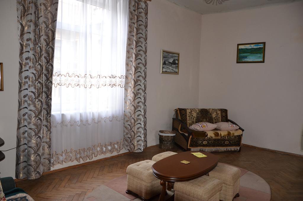 Mieszkanie Na Szpitalnej Lvov Exteriér fotografie
